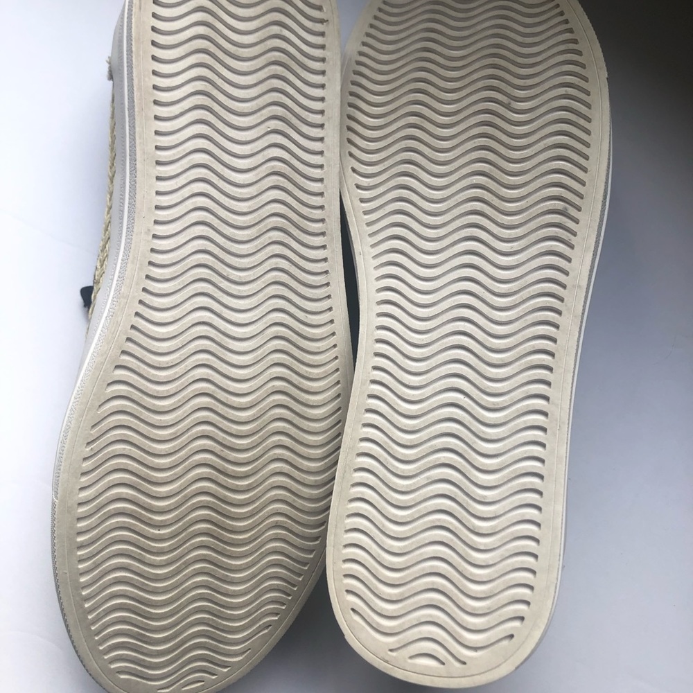Tommy Bahama Leopard sneakers - Picture 5 of 13